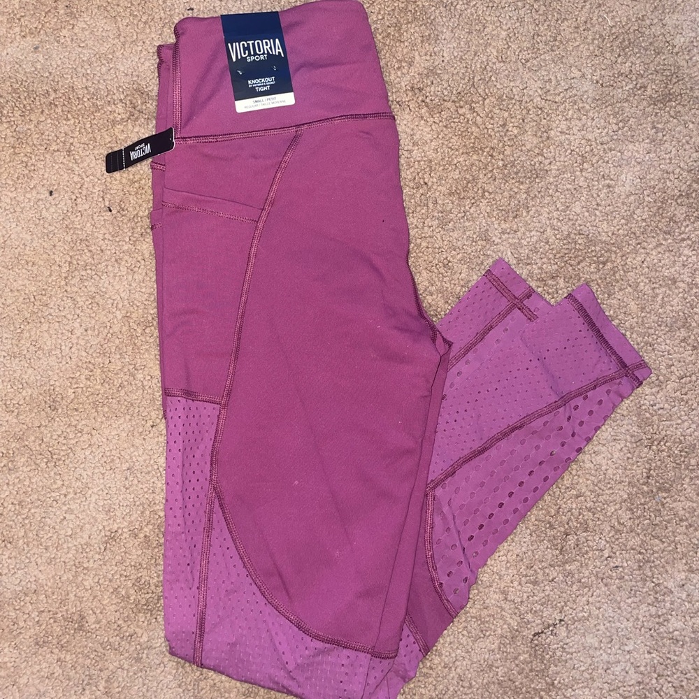 VICTORIA’S SECRET WORKOUT LEGGINGS